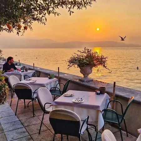 Szálloda Monte Baldo E Acquarone