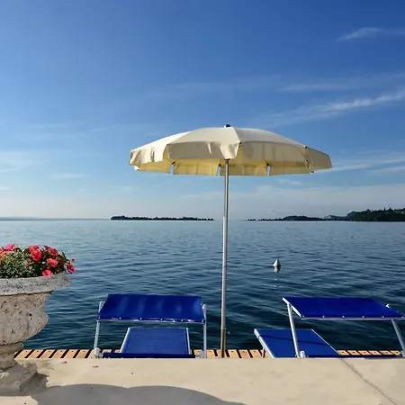 Ξενοδοχείο Monte Baldo E Acquarone 4*